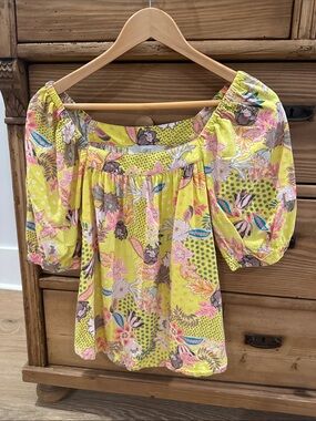 LOFT Linen/Cotton Top
